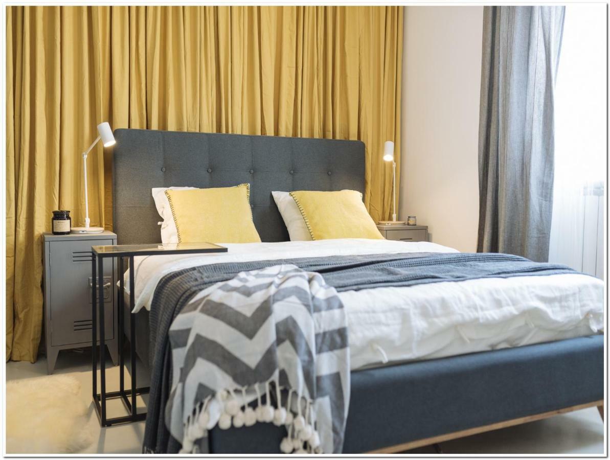 Old Town Cosy Studio Bucarest Esterno foto